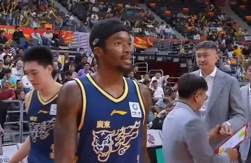 九游体育-CBA新消息！广东广厦外援调整，北京男篮辟谣，深圳签2米18盖帽王
